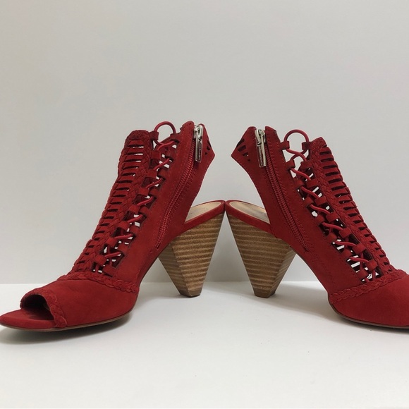 Vince Camuto Red Leather Peep Toe Sling Back Cone Heel Size 5 - Picture 9 of 9